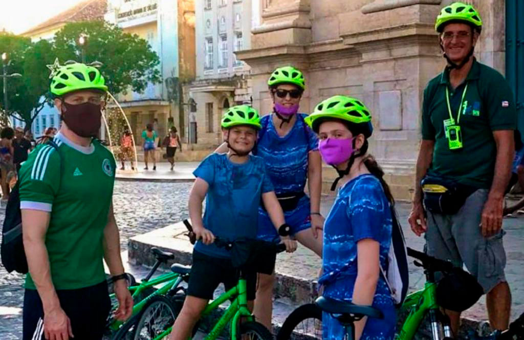 Passeio de Bike em Família